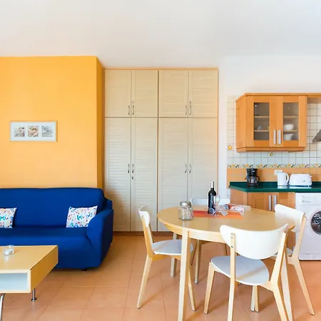 Gaviotas Ii Apartman *